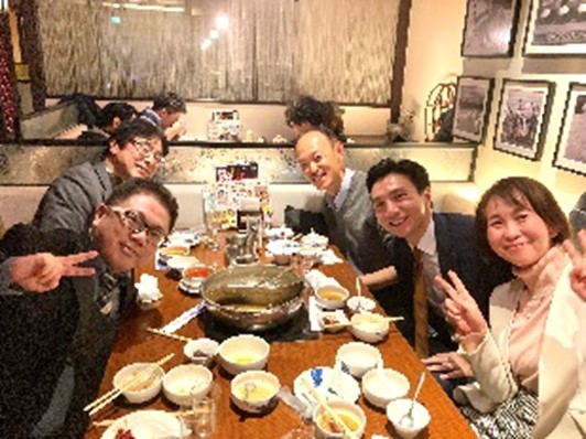 食事会